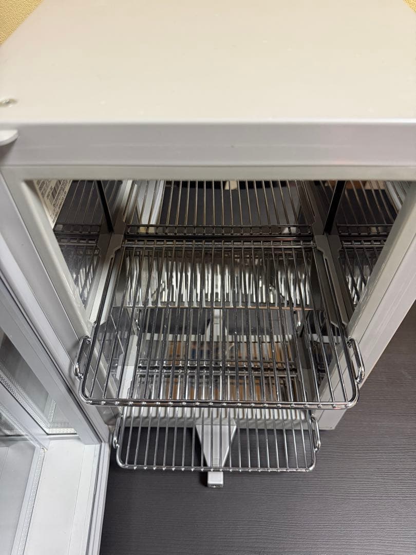 Red Bull 冷蔵庫 ガラス扉付き コンパクト