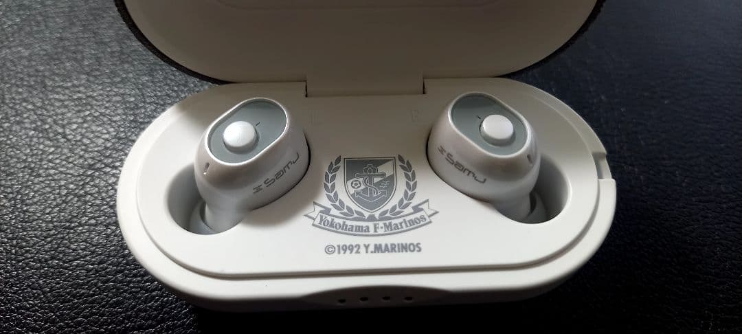 値下‼️J1横浜Fマリノス 限定SE04ワイヤレスイヤホンBluetooth5❗