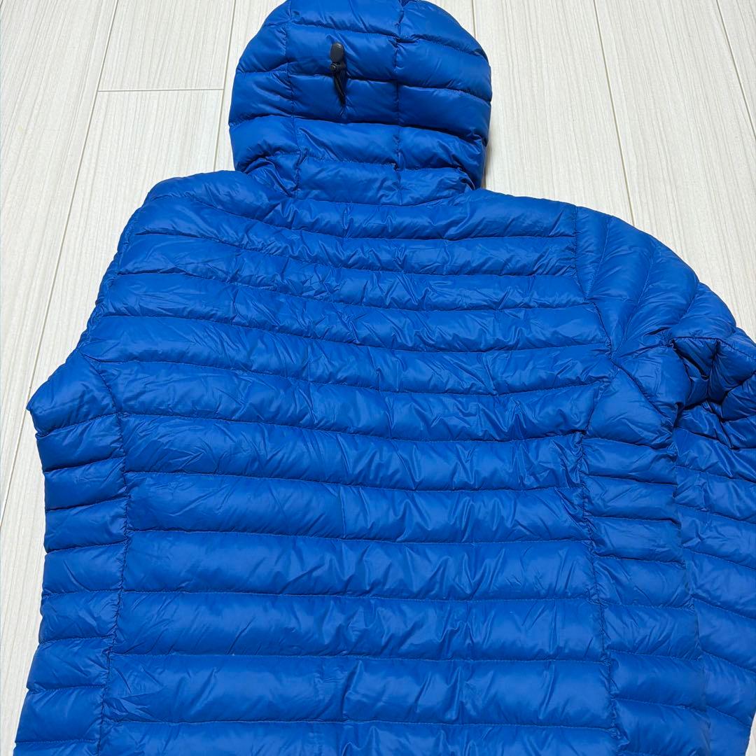 Patagonia　ダウンセーターフーディ　ブルー　M