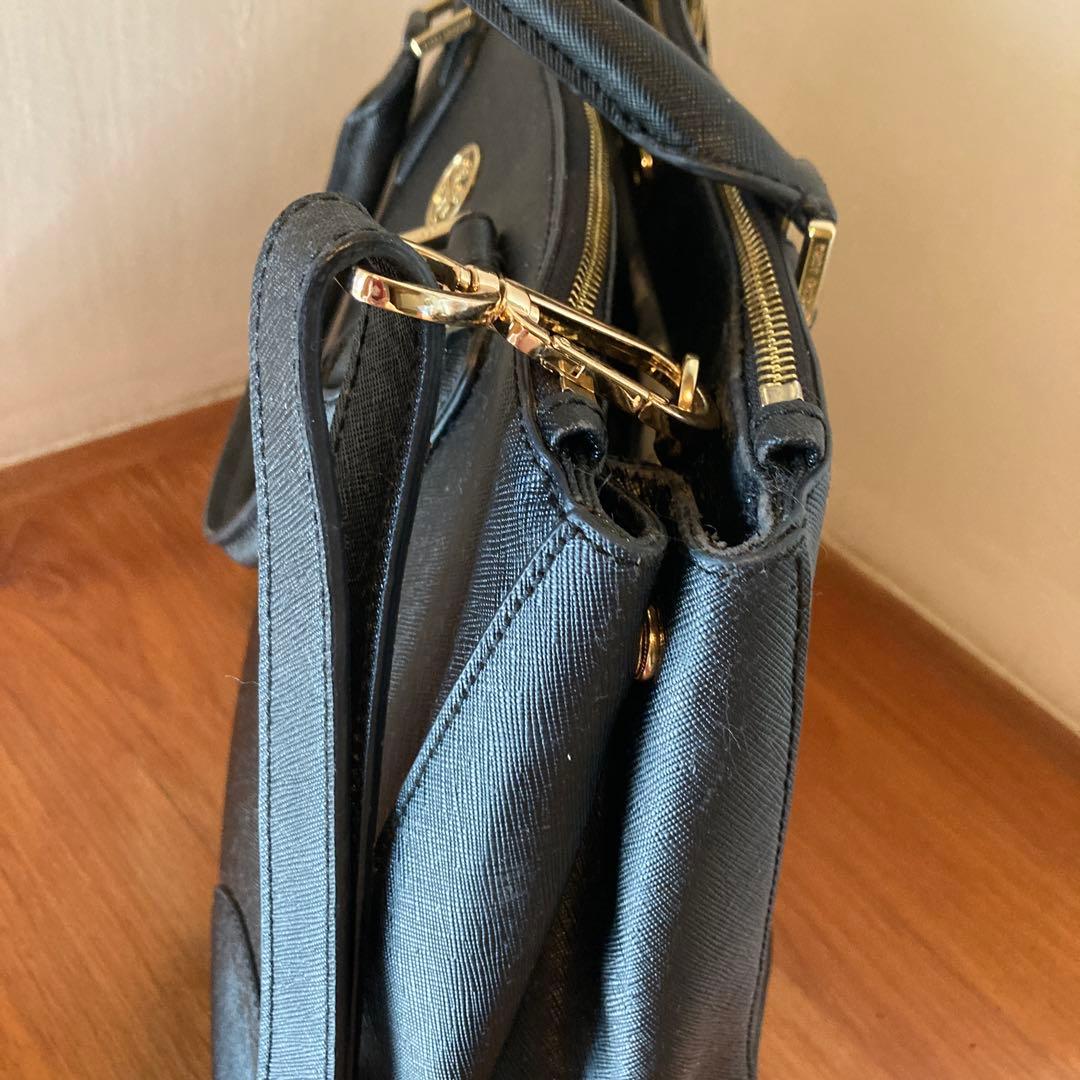 Tory Burch ブラック2wayレザービジネスバッグ A4サイズ