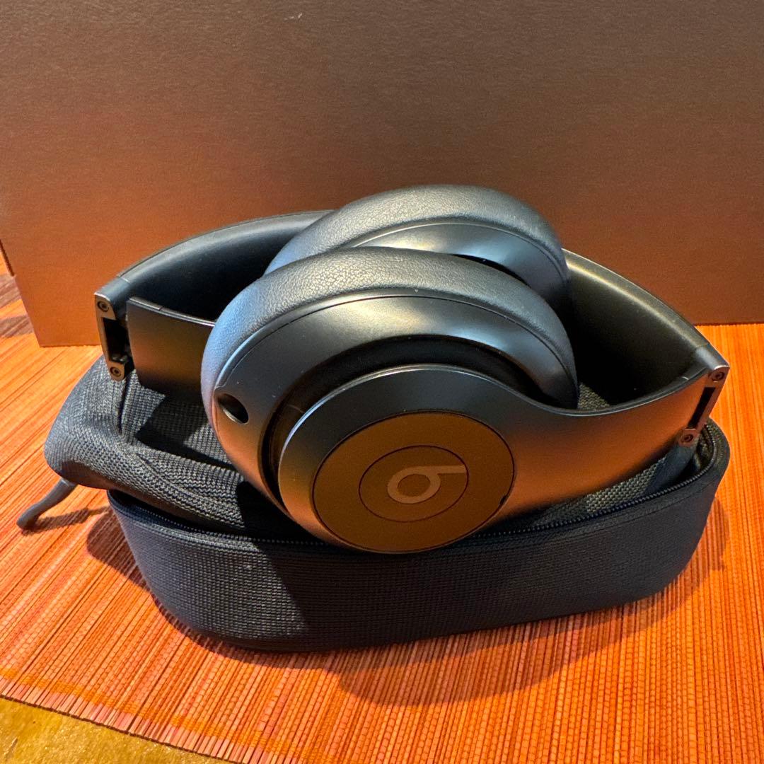 【美品】Beats Studio Pro ヘッドホンブラック