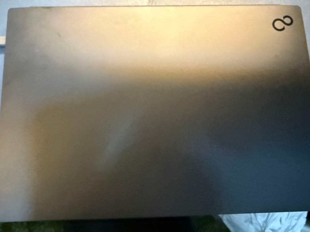 超軽量！LIFEBOOK UH-X／J3 FMVUXJ3B ピクトブラック