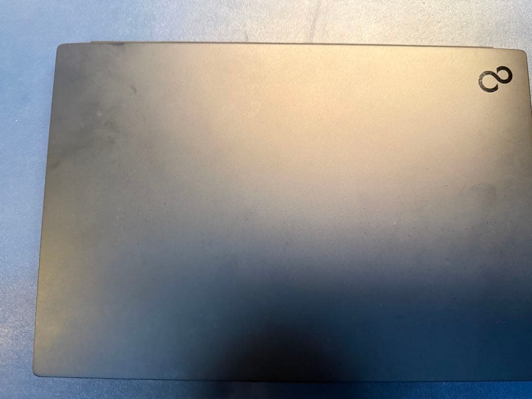 超軽量！LIFEBOOK UH-X／J3 FMVUXJ3B ピクトブラック