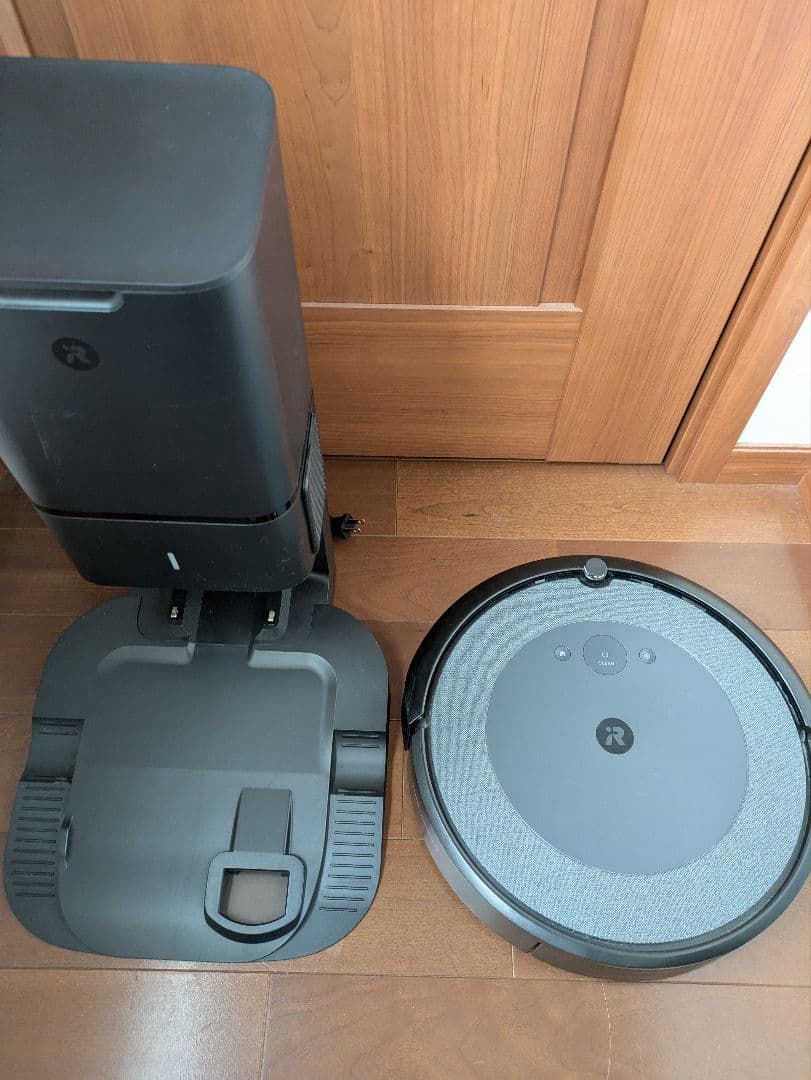 iRobot Roomba i3 本体 充電ドック付き