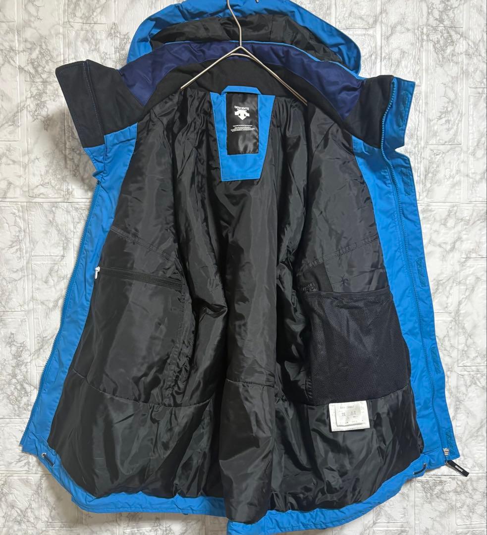 ★良品★デサントDESCENTEスキーウェア　スノボウェア　メンズ　L