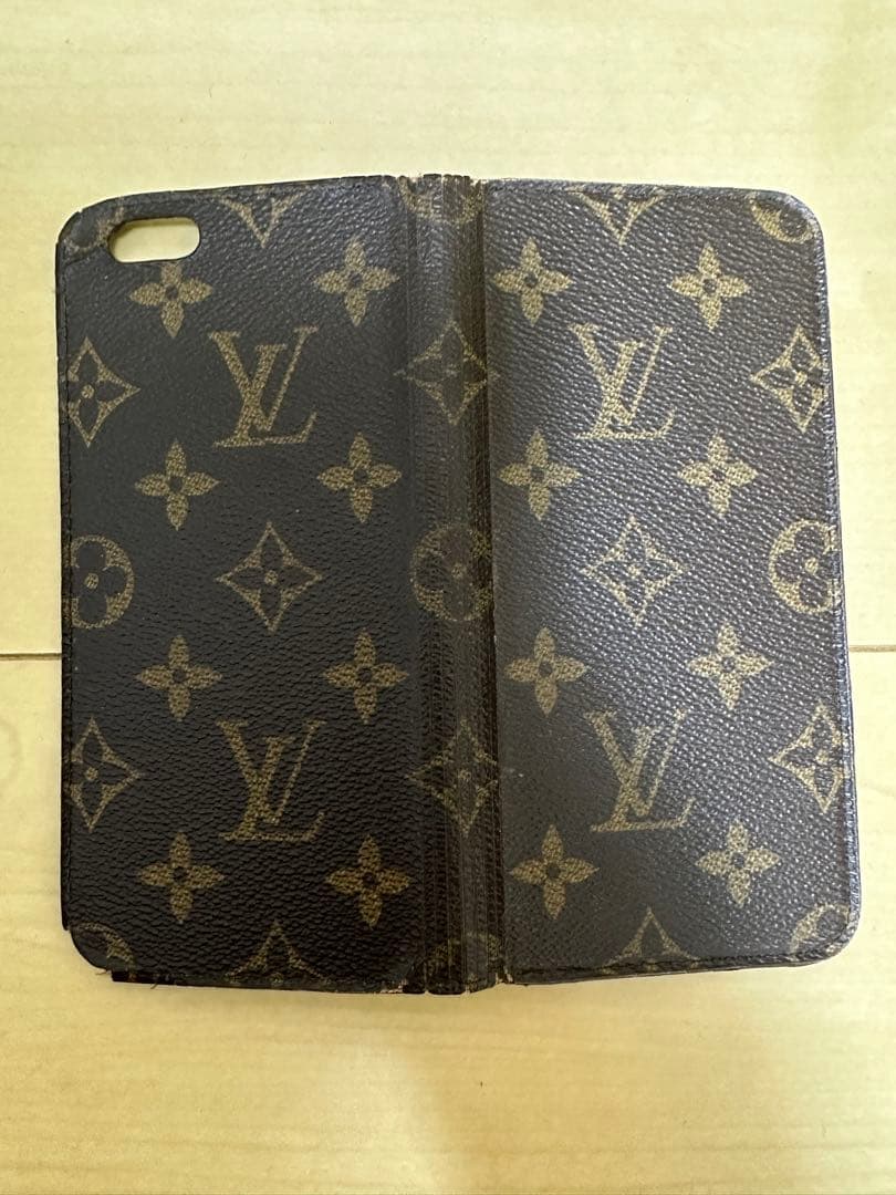 LOUIS VUITTON モノグラム　スマホケース　iPhone6plus