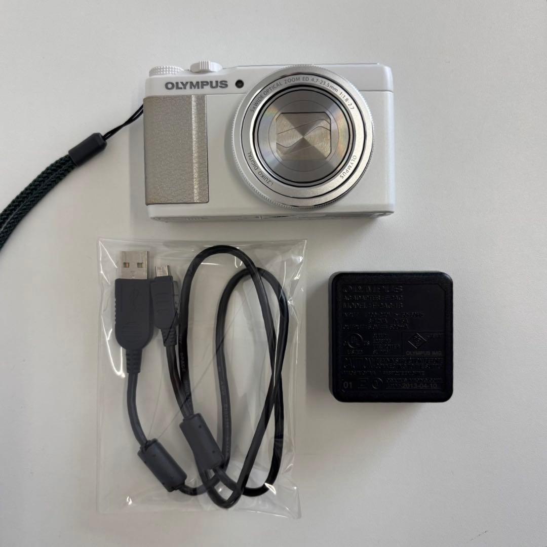 OLYMPUS STYLUS XZ10 ホワイト