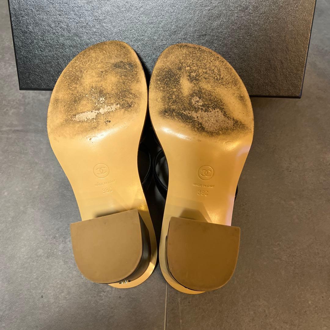 CHANEL ブラックレザー ミュール