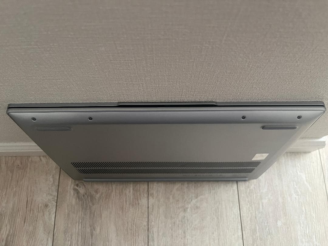 【月末まで値下げ中】Lenovo IdeaPad Slim 5 5i Gen 8