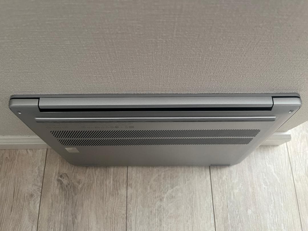 【月末まで値下げ中】Lenovo IdeaPad Slim 5 5i Gen 8