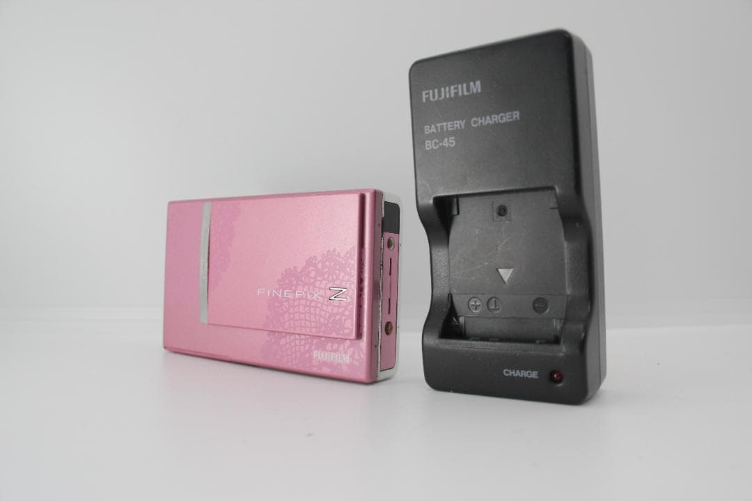 FUJIFILM FinePix Z250fd 純正バッテリー　純正充電器付