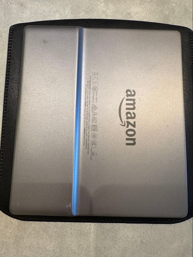 Amazon Kindle Oasis (第10世代) 32GB