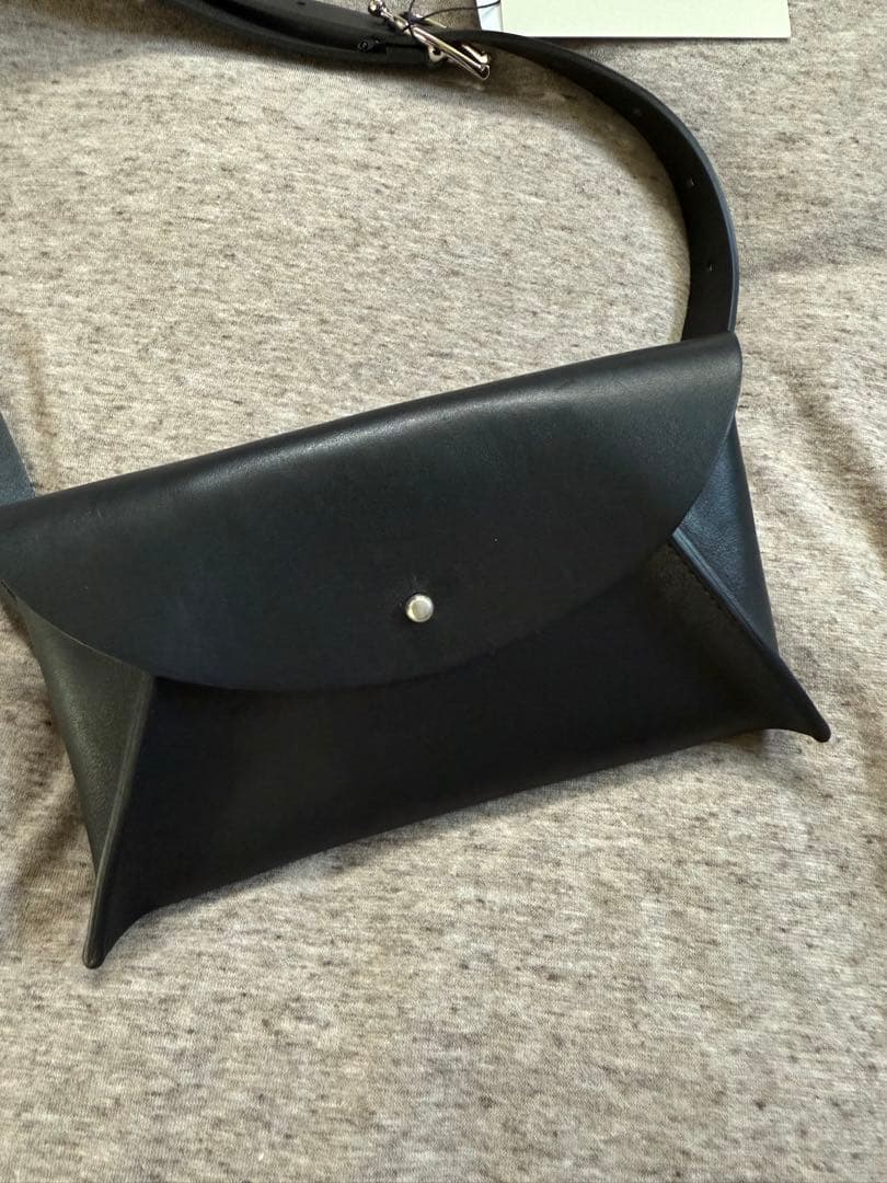 【未使用】MANUELA マヌエラ BELTバッグ　ブラック