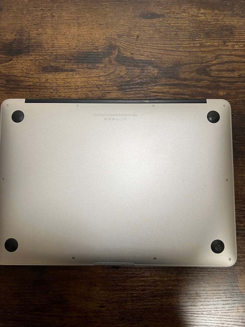 MacBook シルバー 充電器付き