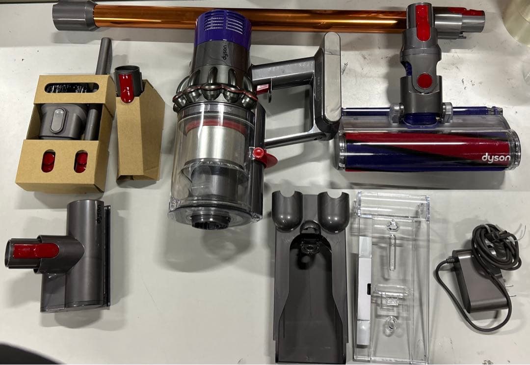 掃除機・クリーナー Dyson Cyclone V10 Fluffy