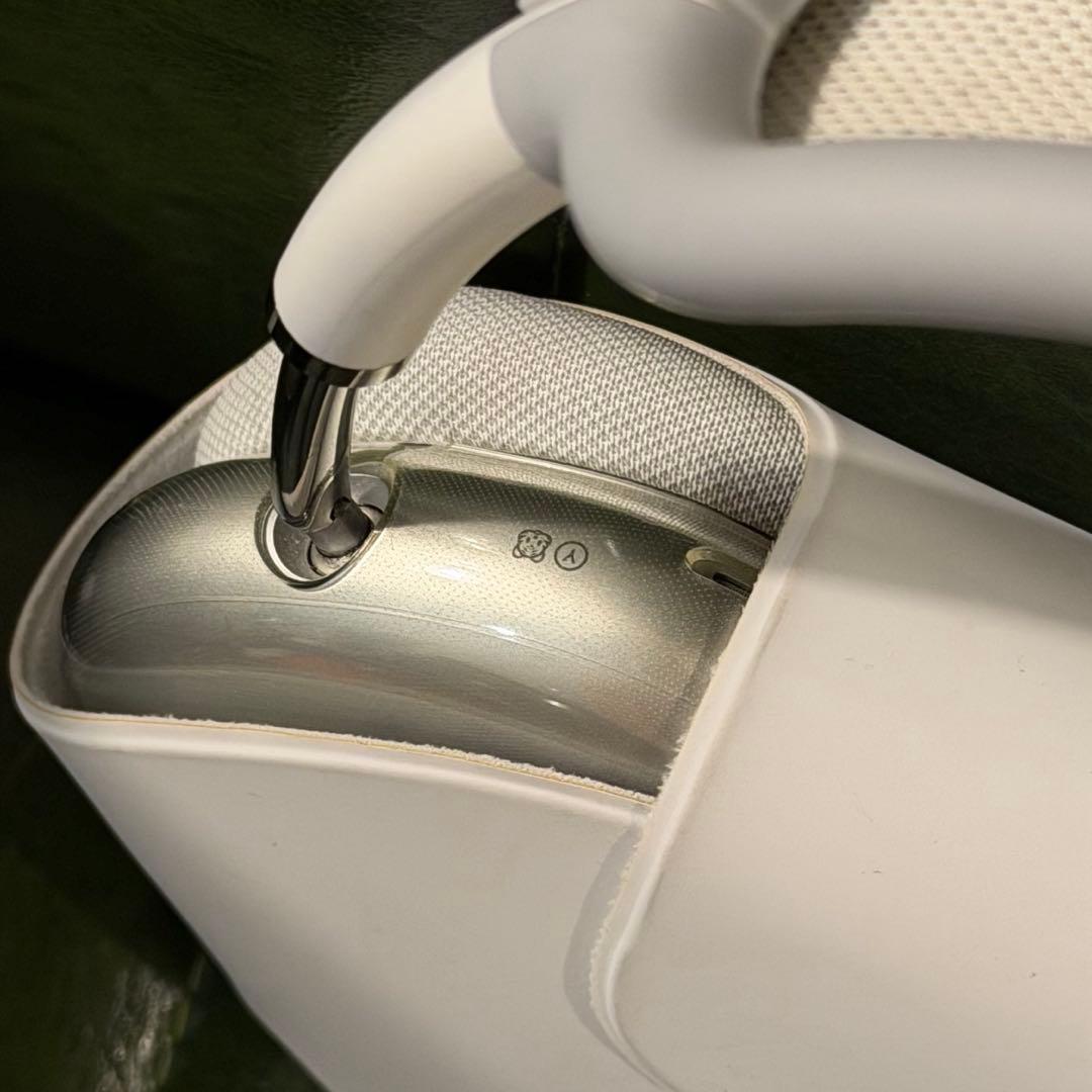 AirPods Max シルバー 初代 Lightning ケース付き