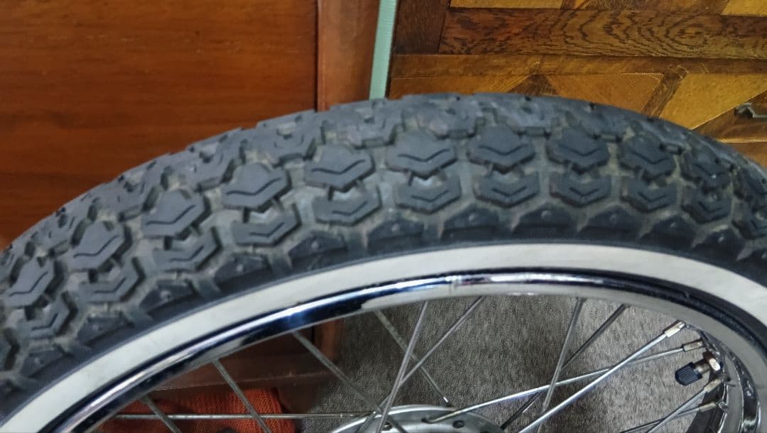 スーパーカブ純正・C70から外し・タイヤ前後セット・チューブ・リムバンド新品