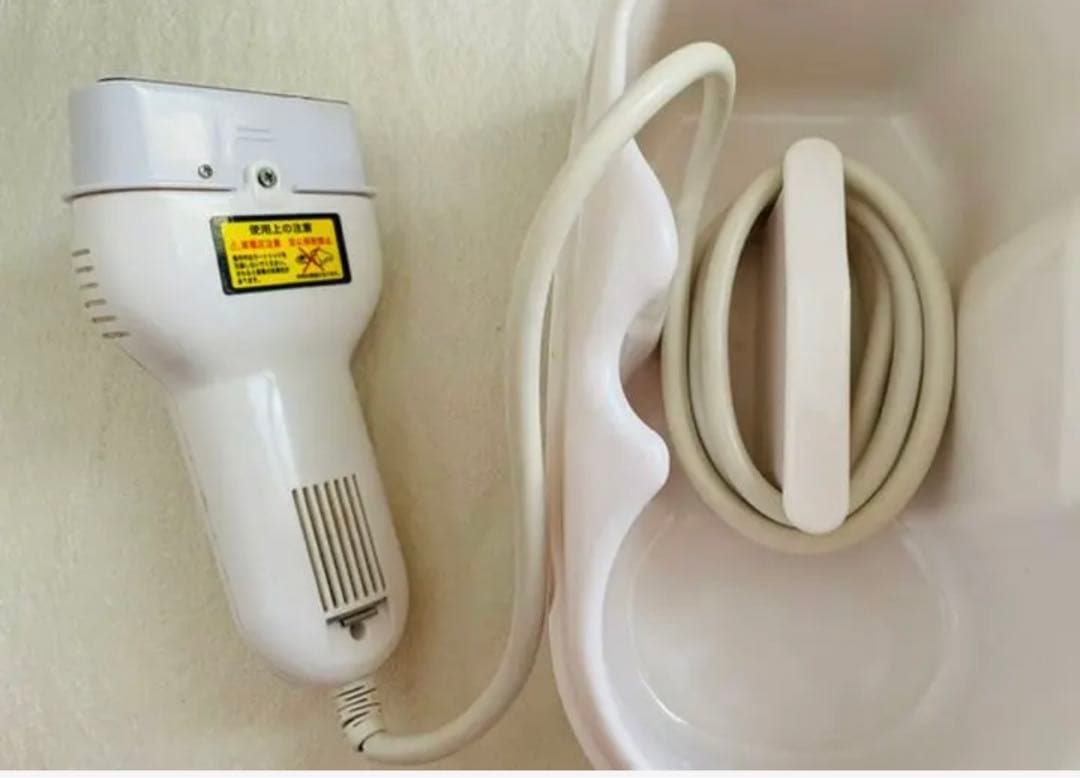 ★ラブルネッサンス★ 美顔器　フォトシャワープロ