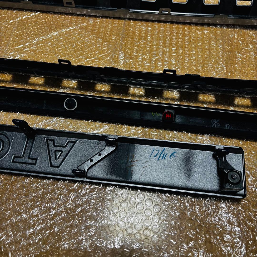 ランクル250 純正納車前取外し フロントバンパー、リアガーニッシュ　3点セット