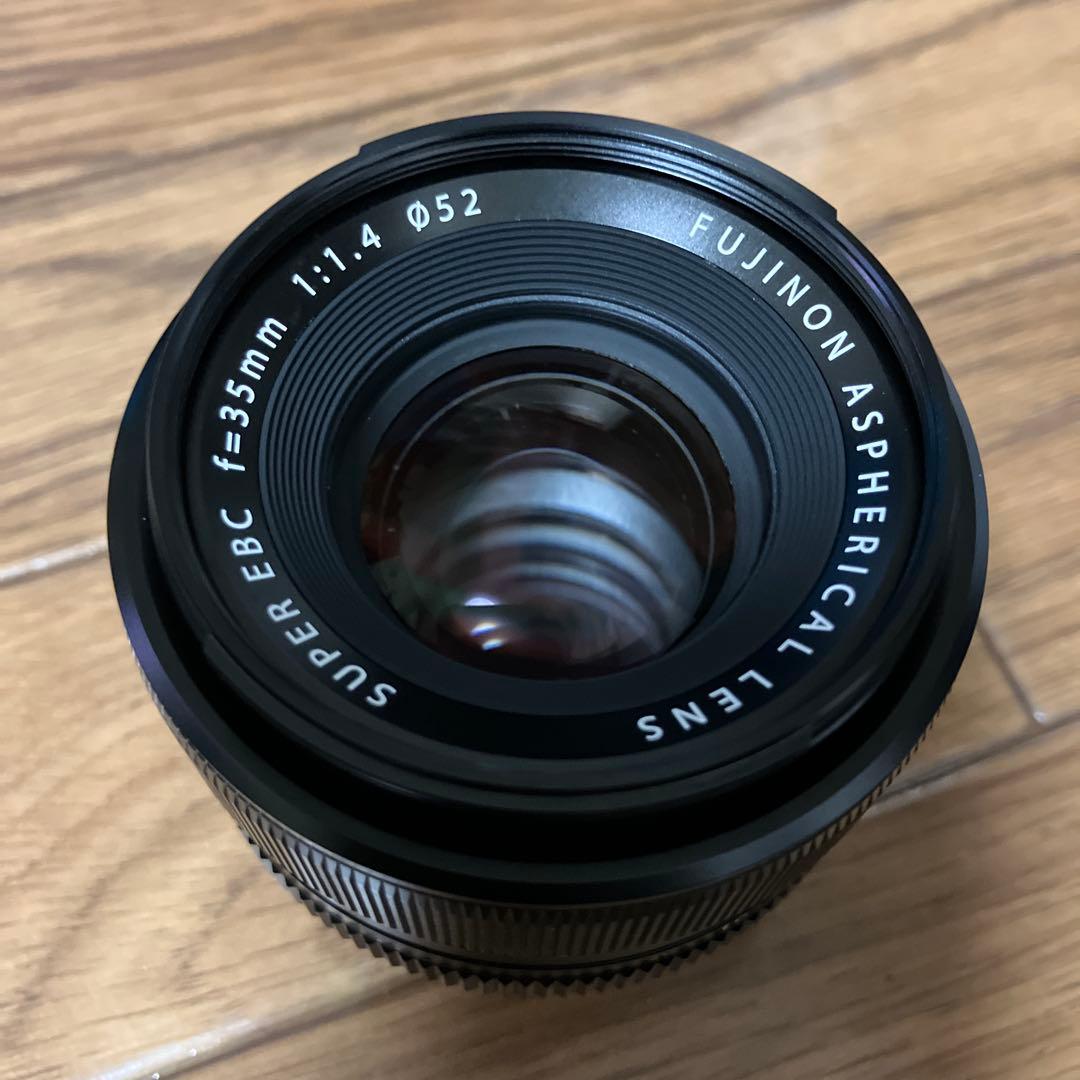 FUJIFILM 35mm f/1.4 単焦点レンズ　保護フィルタ付　中古美品