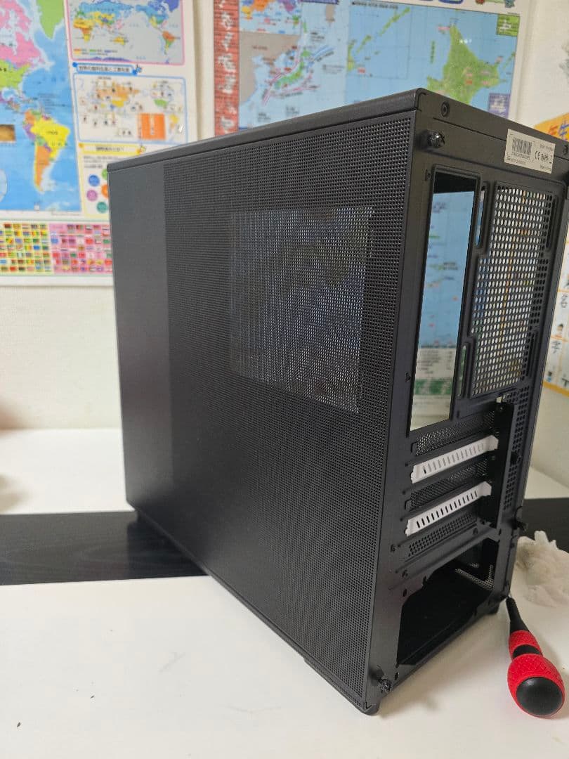 Zalman P10 matxPCケース+8.8inchモニター付(別途購入品)