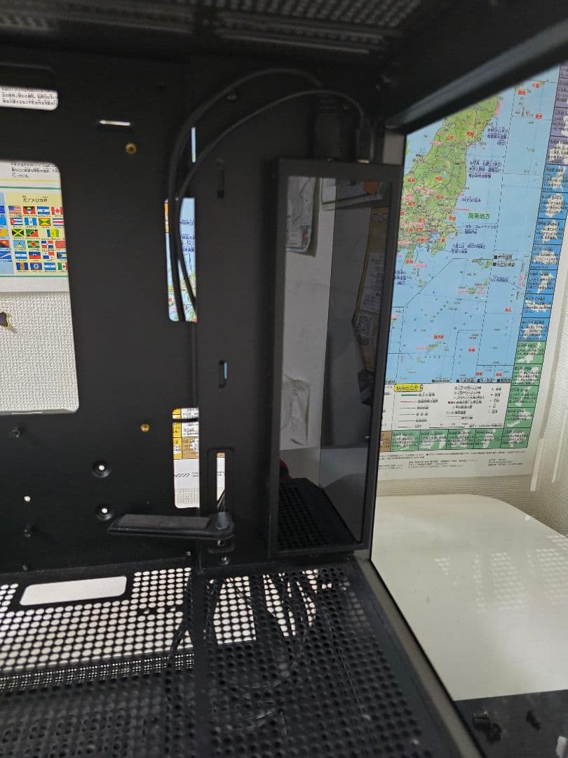 Zalman P10 matxPCケース+8.8inchモニター付(別途購入品)