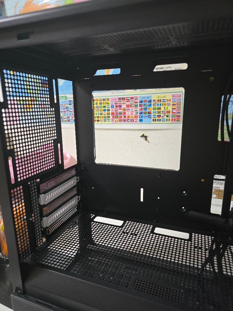 Zalman P10 matxPCケース+8.8inchモニター付(別途購入品)