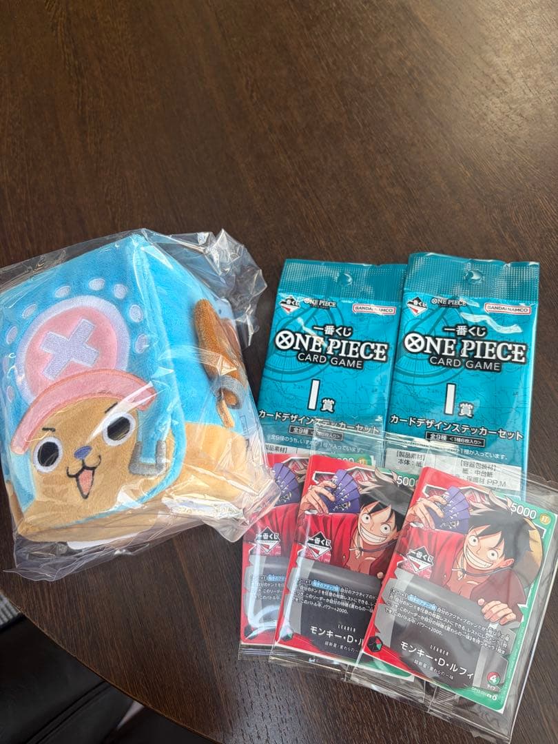 ワンピース　1番くじ3枚セット＋景品
