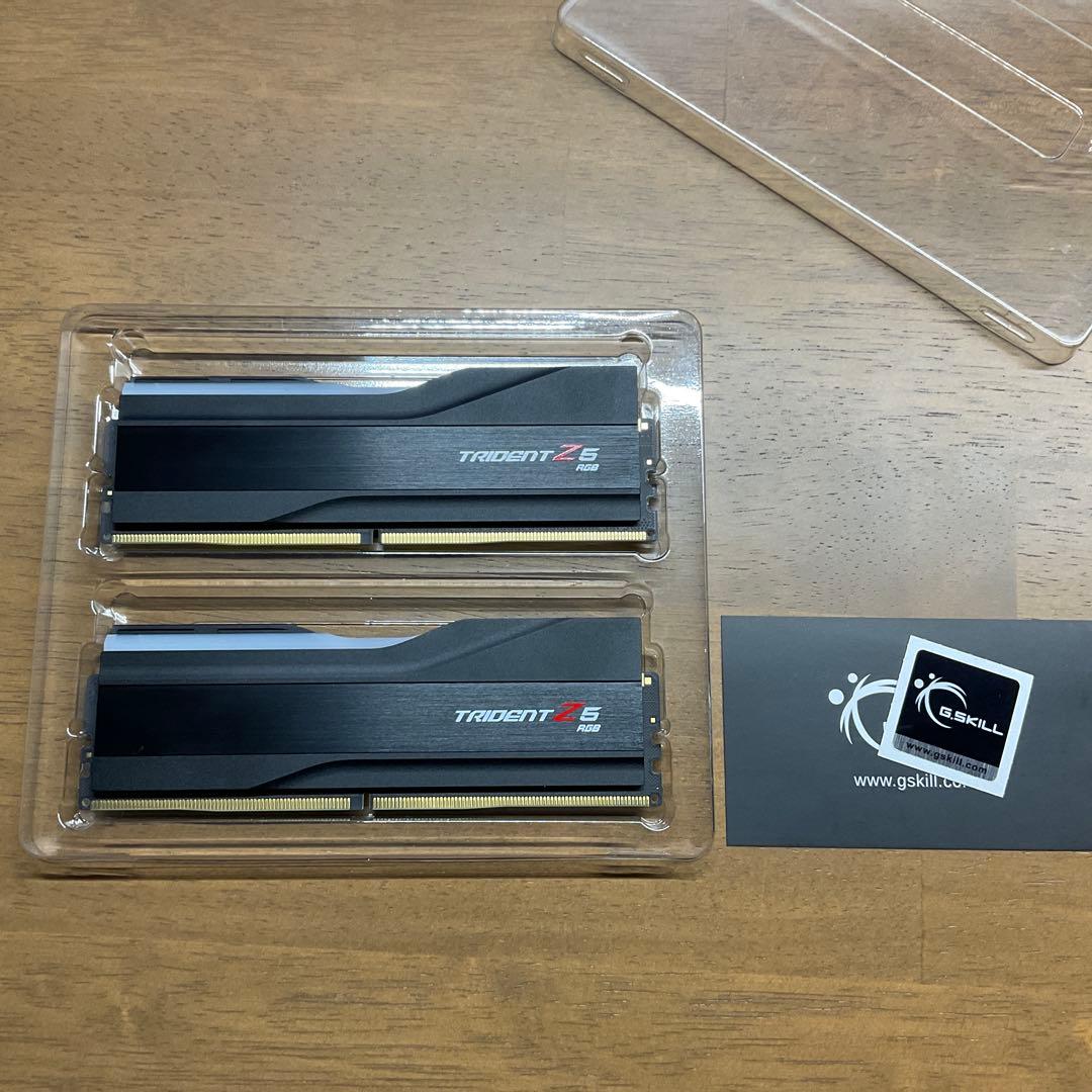 メモリー G.SKILL TRIDENT Z5 RGB 16GB DDR5