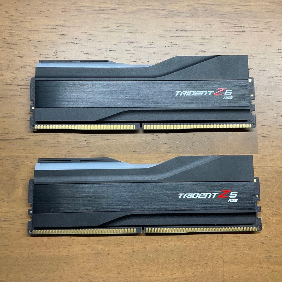 メモリー G.SKILL TRIDENT Z5 RGB 16GB DDR5