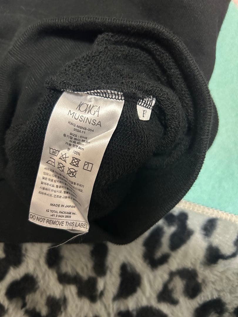 KOWGA MUSINSA フーディー