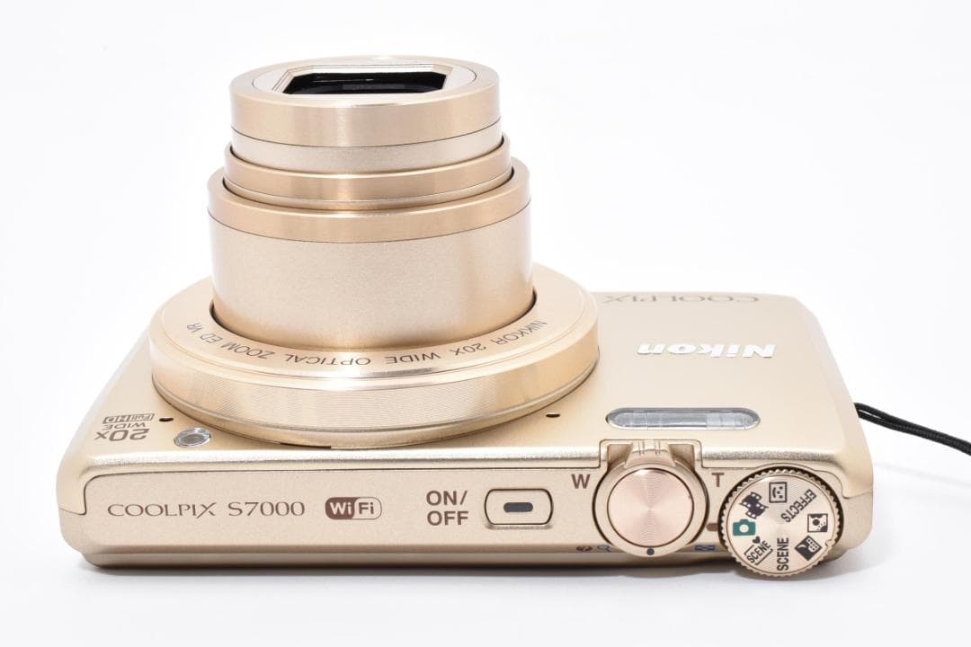 《 美品 》　ニコン　Nikon COOLPIX S7000 ゴールド　動作OK