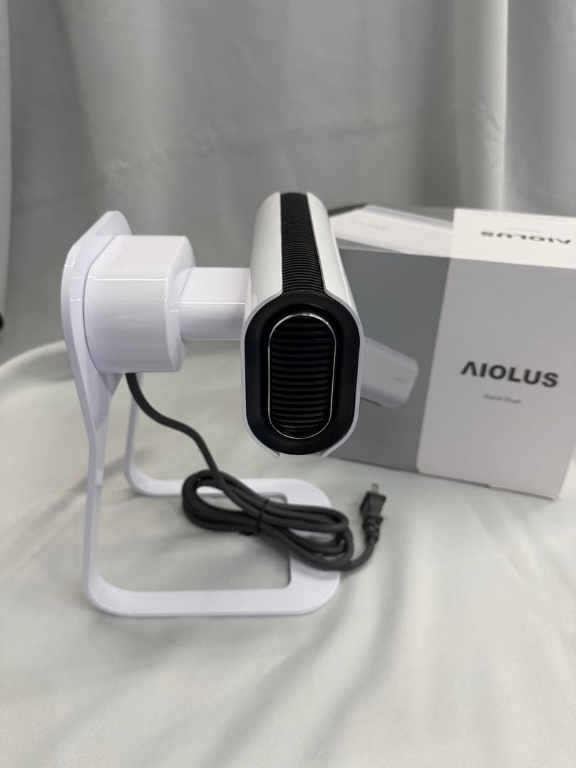 AIOLUS アイオルス