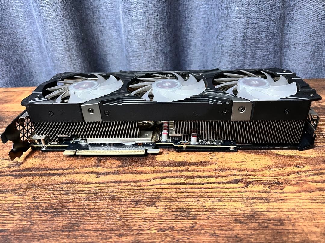 グラフィックボード・グラボ・ビデオカード ELSA GeForce RTX 3080 ERAZOR X GD3080 91