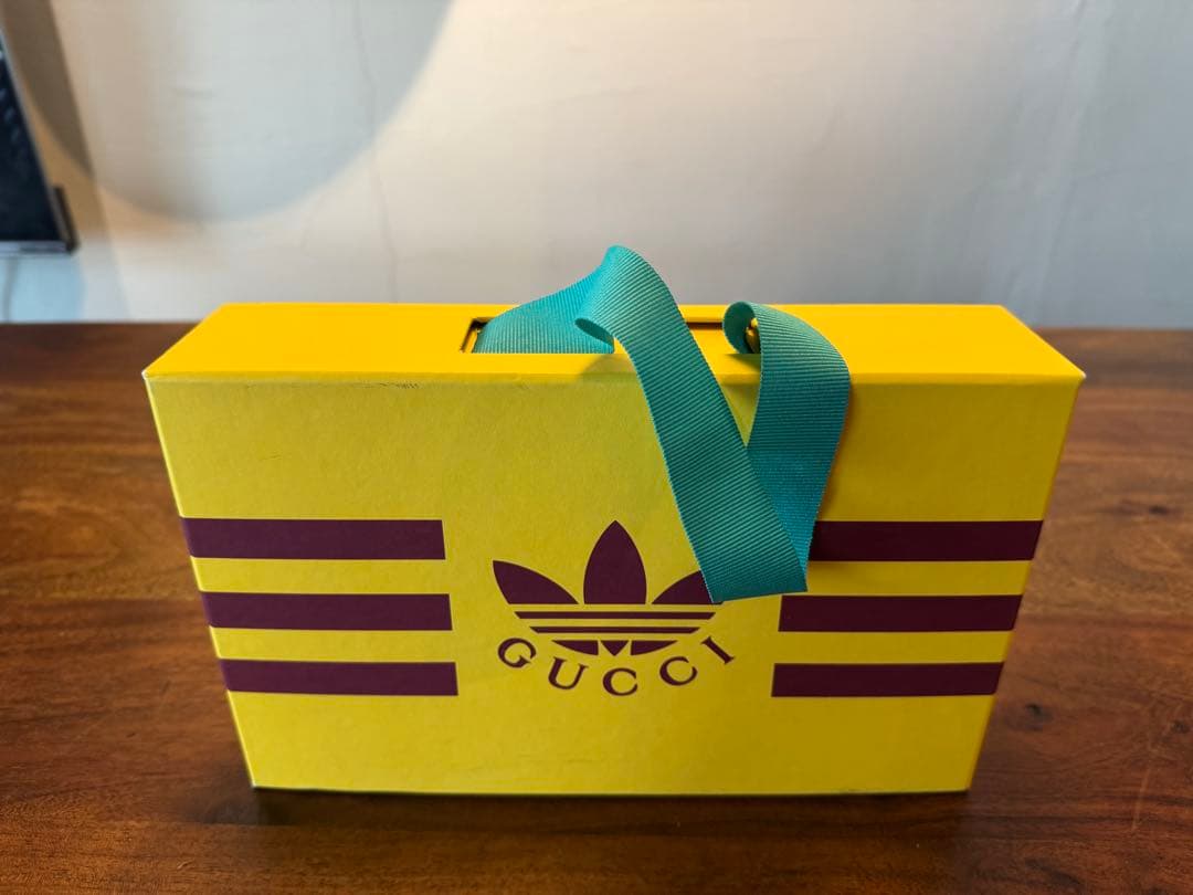 【ねこあるく】GUCCI Adidas グッチ　アディダス　チェーン