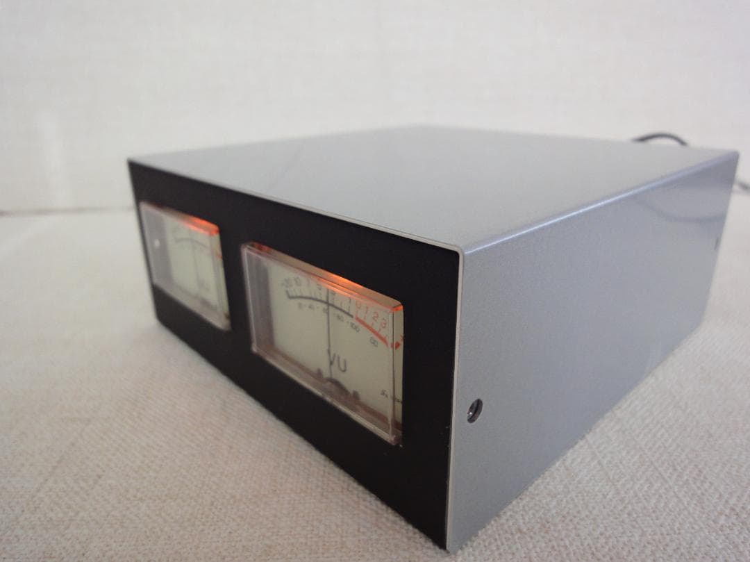 自作ステレオVUメーター187号機（サンスイ未使用新品）