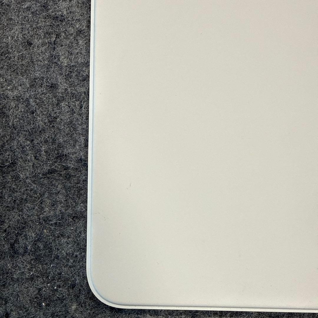 Apple純正 Magic Keyboard 11インチ MJQJ3J/A 白