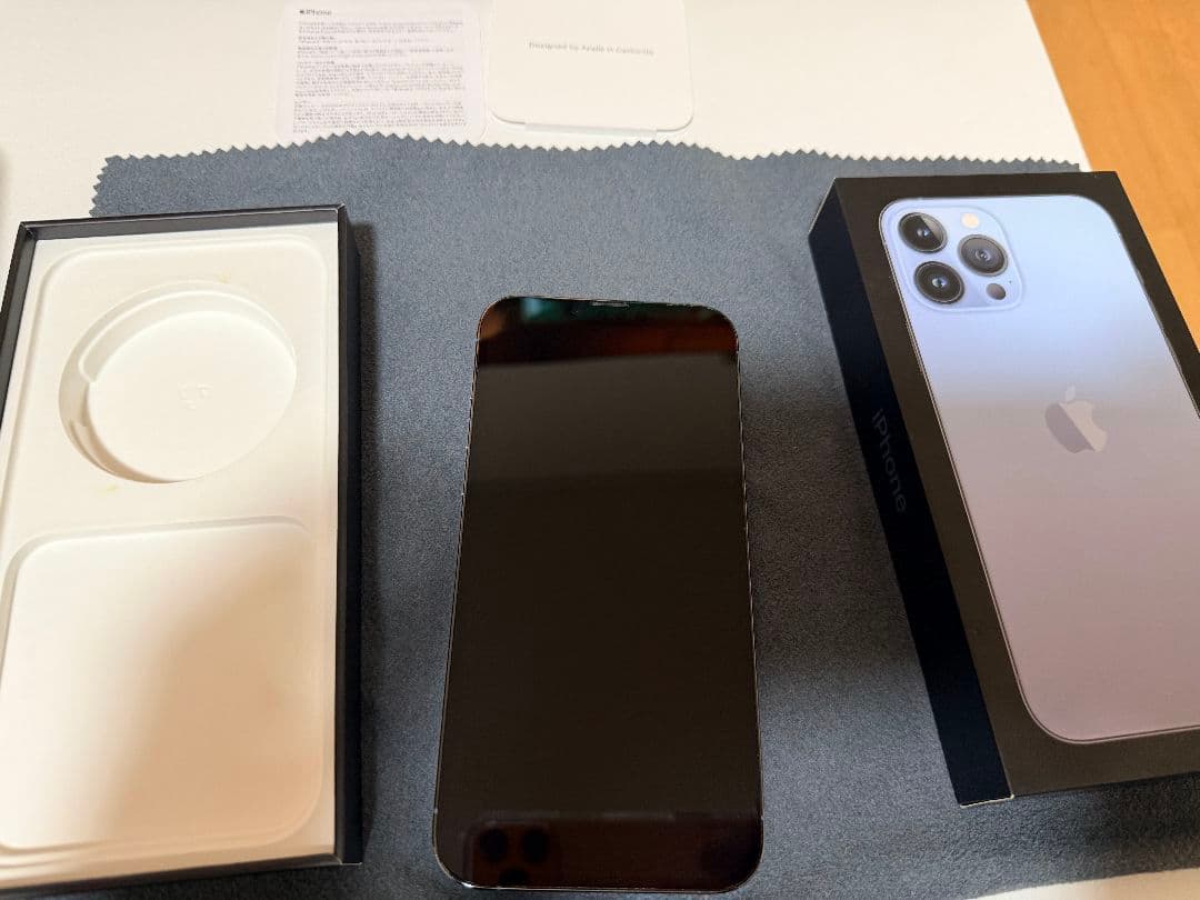Apple iPhone 13 Pro 512GB　シエラブルー 本体
