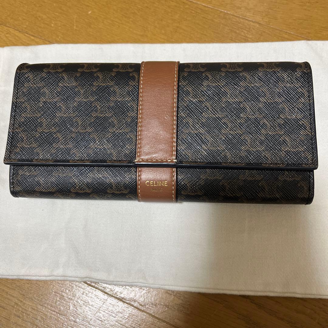 CELINE 長財布 トリオンフ