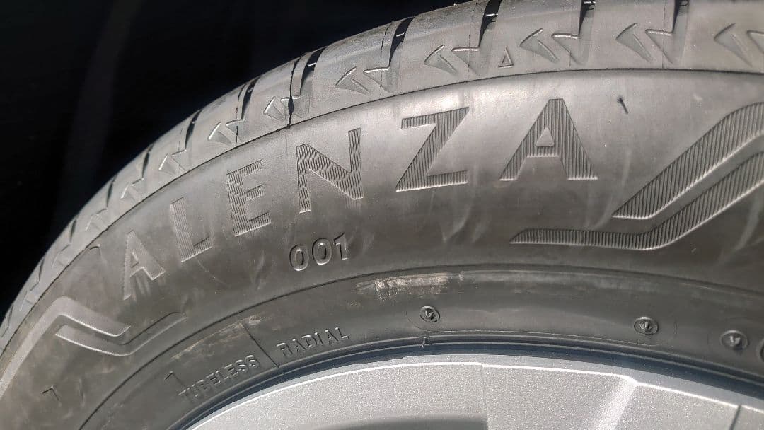 トヨタ 17インチ純正スチールホイール＆キャップ＆タイヤ カローラクロス