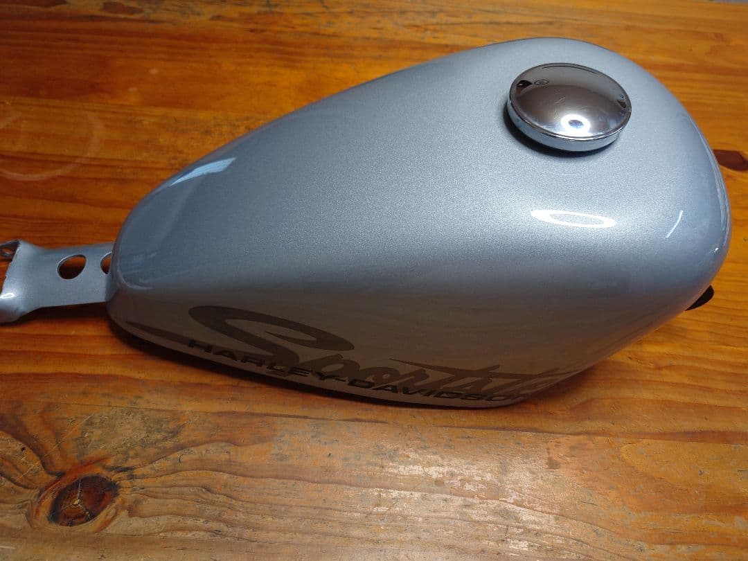 HARLEY-DAVIDSON 純正タンク　XL1200X　タンク