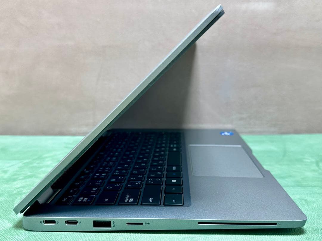 Windowsノート本体 DELL Latitude 5320 i5 16GB 256GB |3174