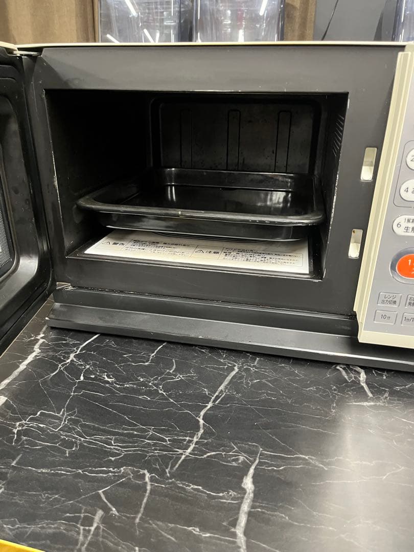 TOSHIBA（東芝）電子レンジ ER-YJ3A（W）2012年製