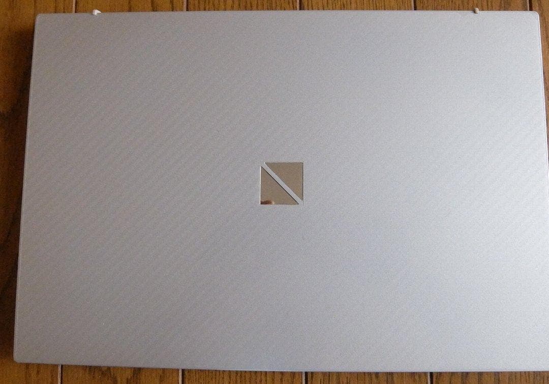 NEC LAVIE NEXTREME Carbon XC950FAG 中古美品