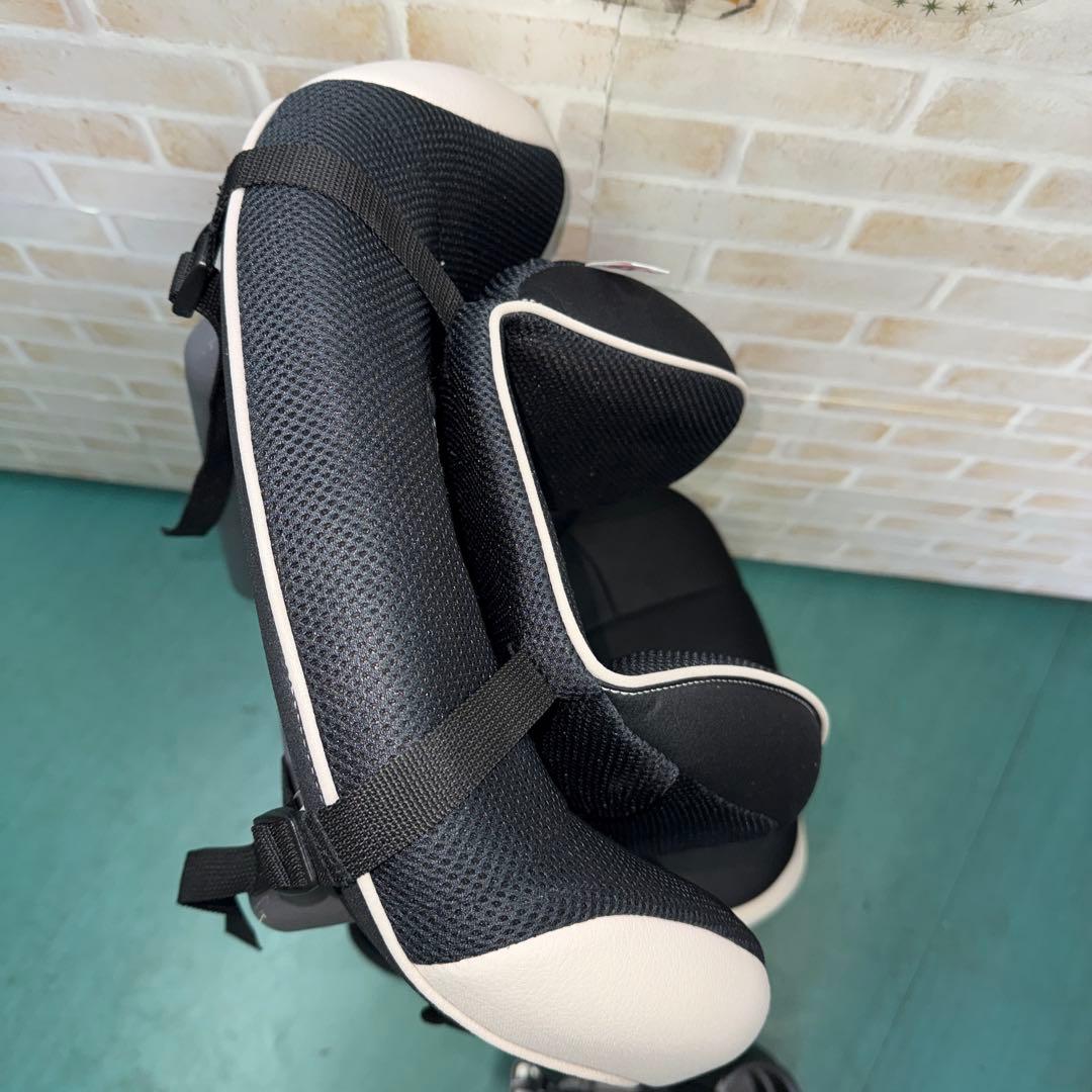 コンビ　ジュニアシート　ジョイトリップEG GA 1才から