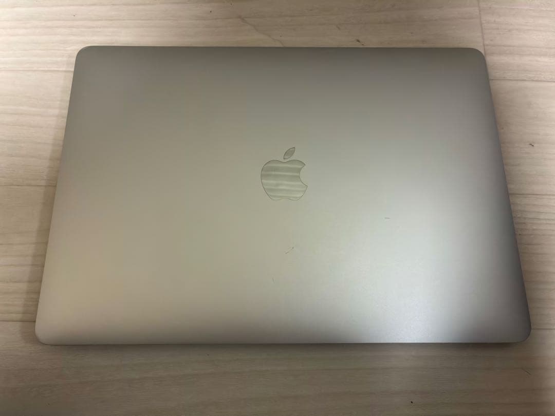 MacBook本体 MacBook Air 2018 i5-8200U 16GB SSD256GB