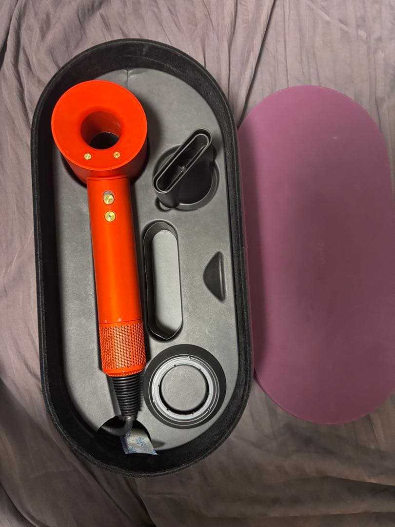 Dyson Supersonic ionicドライヤー　トパーズオレンジ