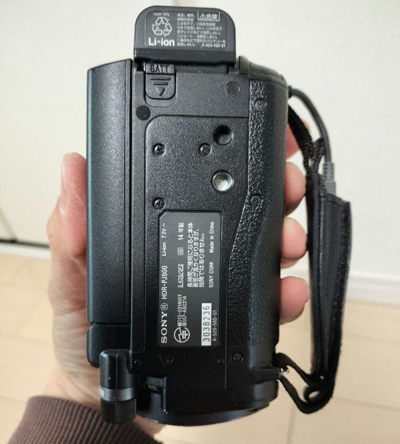 SONY HDR-PJ800 ビデオカメラ 本体