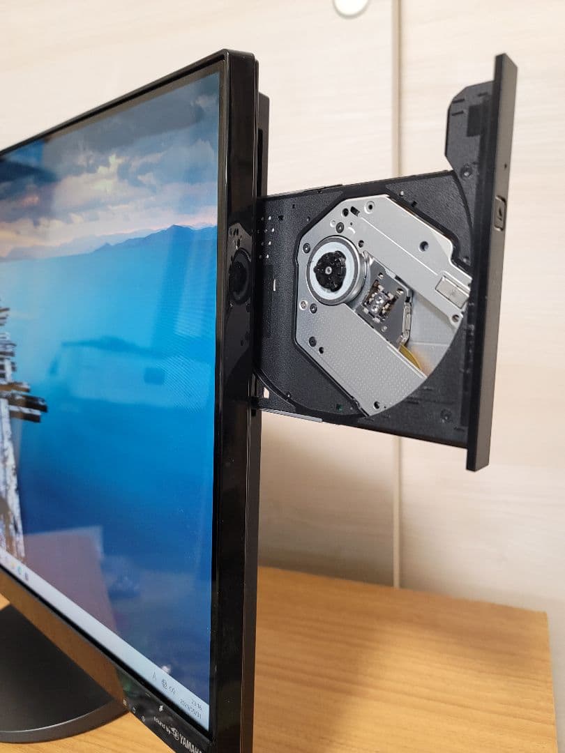 NEC LAVIE 23.8インチ 一体型パソコン i5 16GB SSD