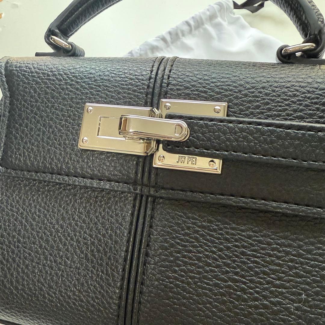 JW PEI ブラック ミニハンドバッグ